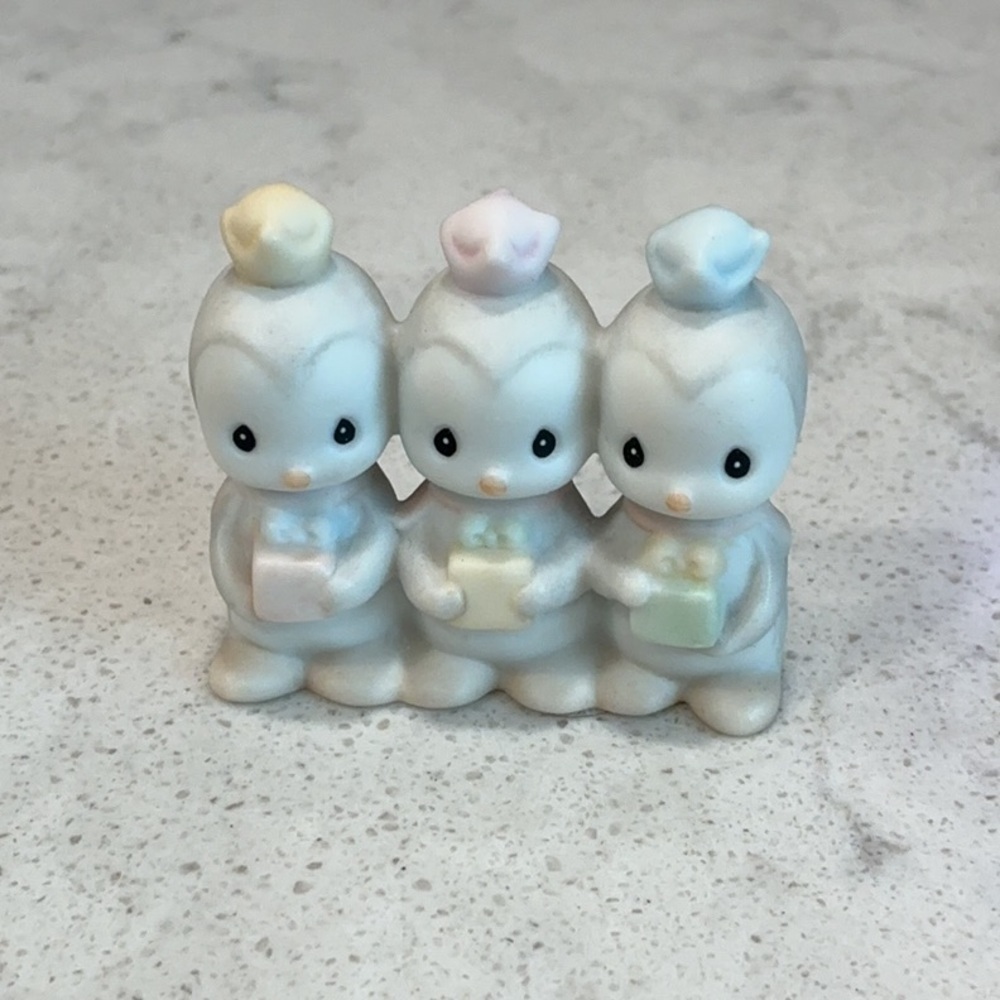 Precious Moments Miniature Penquins